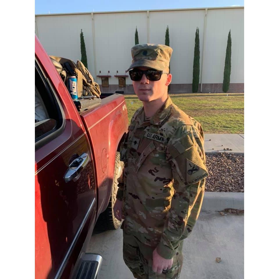 Justin and I have been through a 9 month deployment, 2 month boarder patrol in El Central, and another 2 month boarder patrol in El Central. Gotta' love a man in uniform.