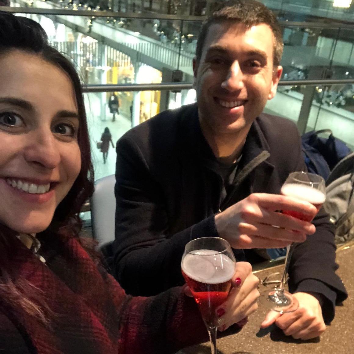 Xmas Date @ longest champagne bar in Europe!