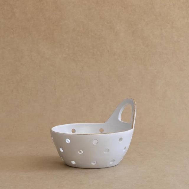 Tan Rim Stoneware Colander with Handle