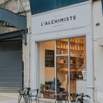l'Alchimiste Café in Old Town Bordeaux