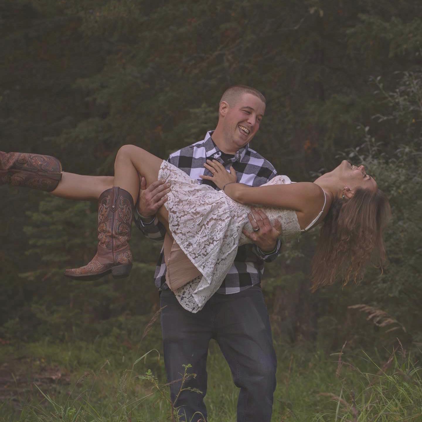The Wedding Website of Chloe Bean and Kyle Wood