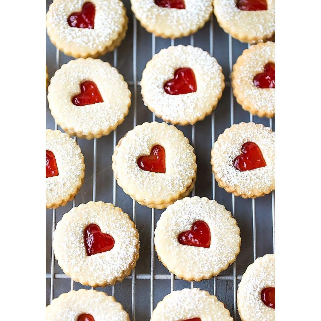 We're getting married in Pittsburgh. So, big surprise, THERE WILL BE A COOKIE TABLE