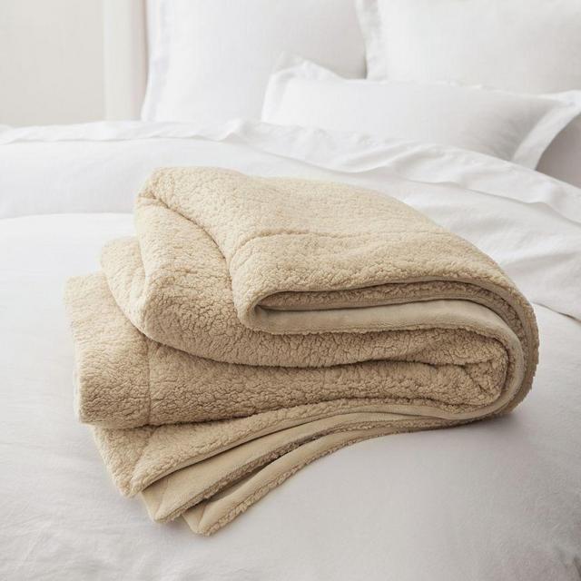 Oatmeal Marshmallow Sherpa Blanket, Full/Queen
