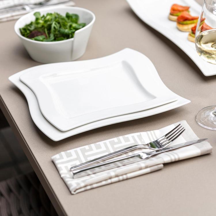 Villeroy & Boch, New Wave 12-Piece Dinnerware Set, Service for 4