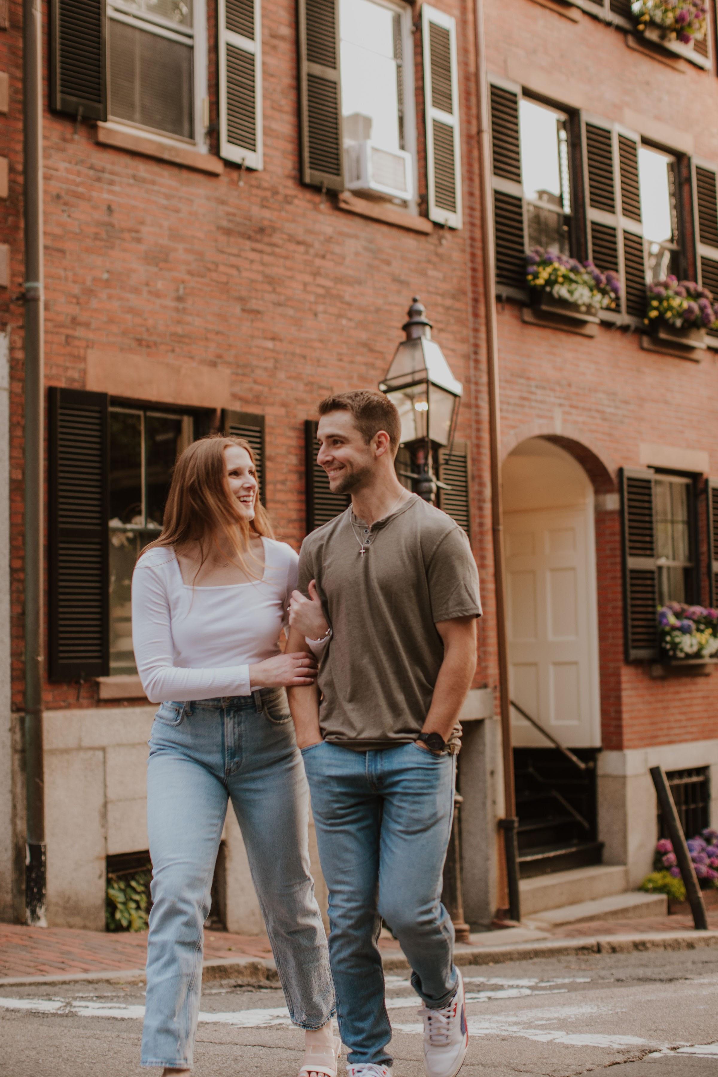 The Wedding Website of Danielle Hunt and John Jango