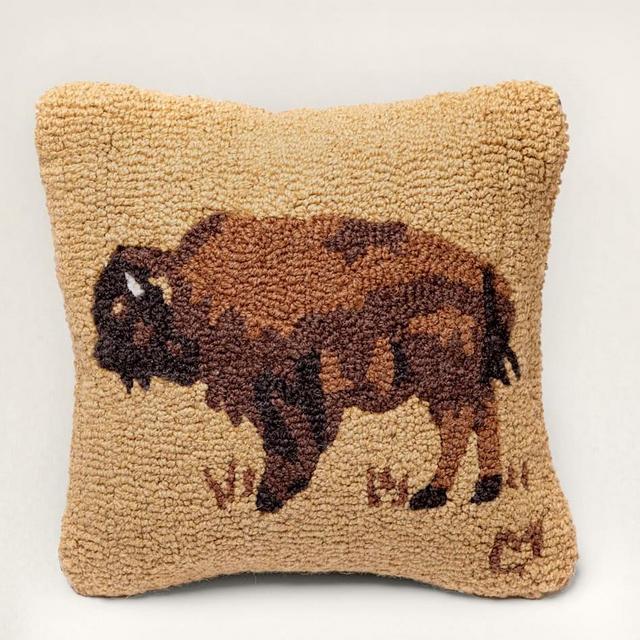 BUFFALO HOOKED SQUARE PILLOW