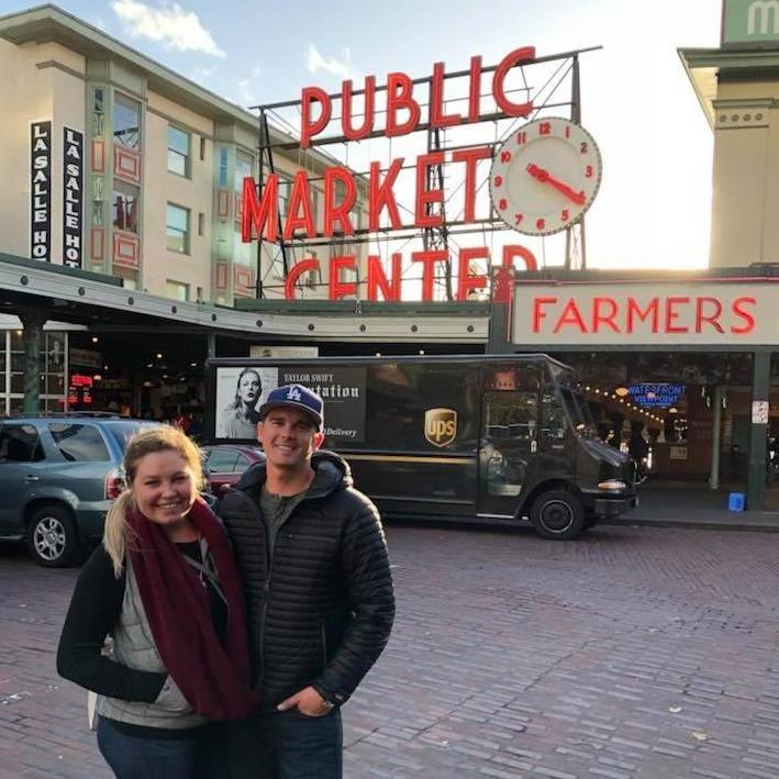 Being tourists in Seattle, 2017