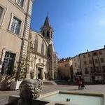 Carpentras Village