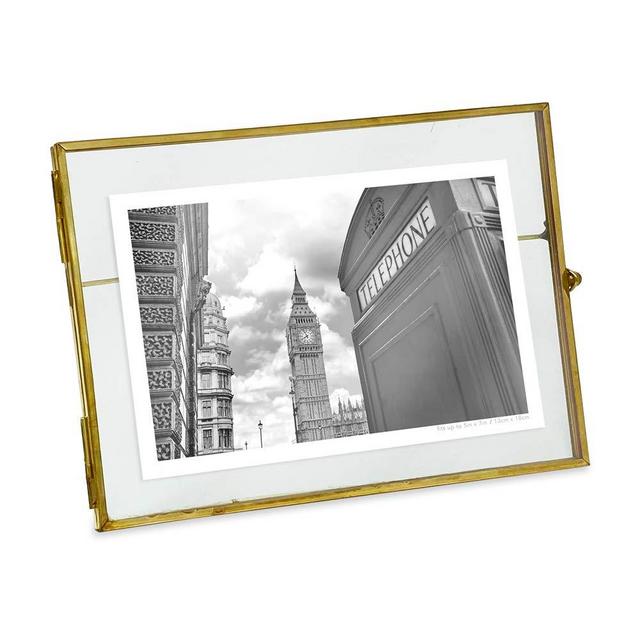 Isaac Jacobs Vintage Style Brass and Glass, Metal, Floating Desk Photo Frame (Horizontal), with Locket Bead Clasp Closure for Pictures Art, More (7x5)