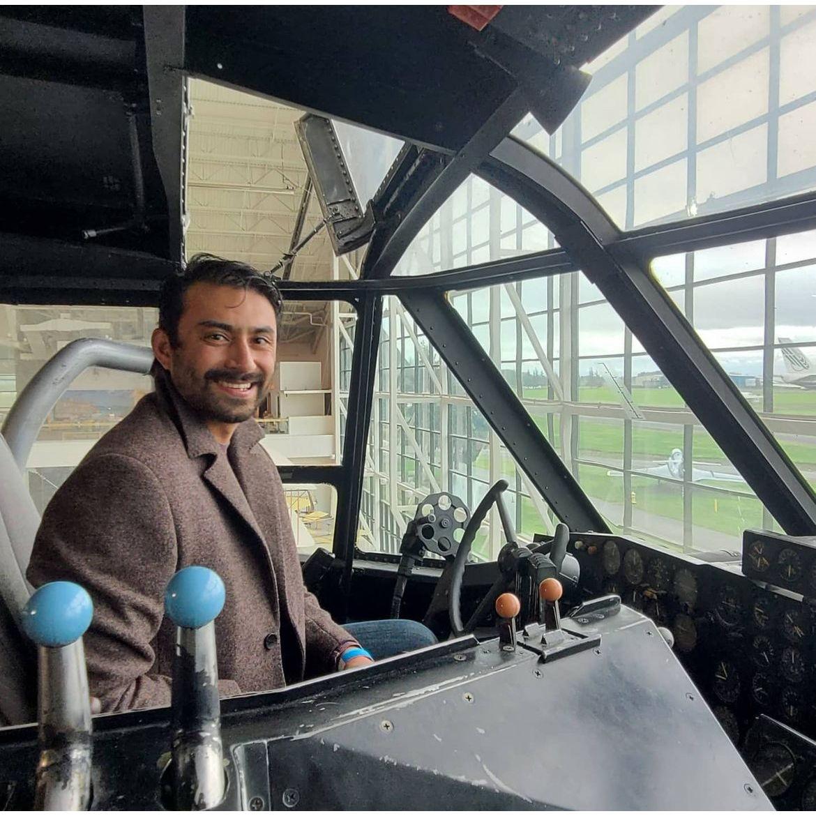 Jerrome was thrilled when he learned that the Spruce Goose was at the air museum in Jillaine's home town. The first time we went, it was closed, so he came back for Thanksgiving the next year too.