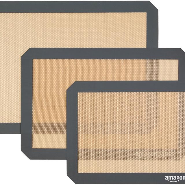 AmazonBasics Silicone Baking Mat Sheet, Set of 3
