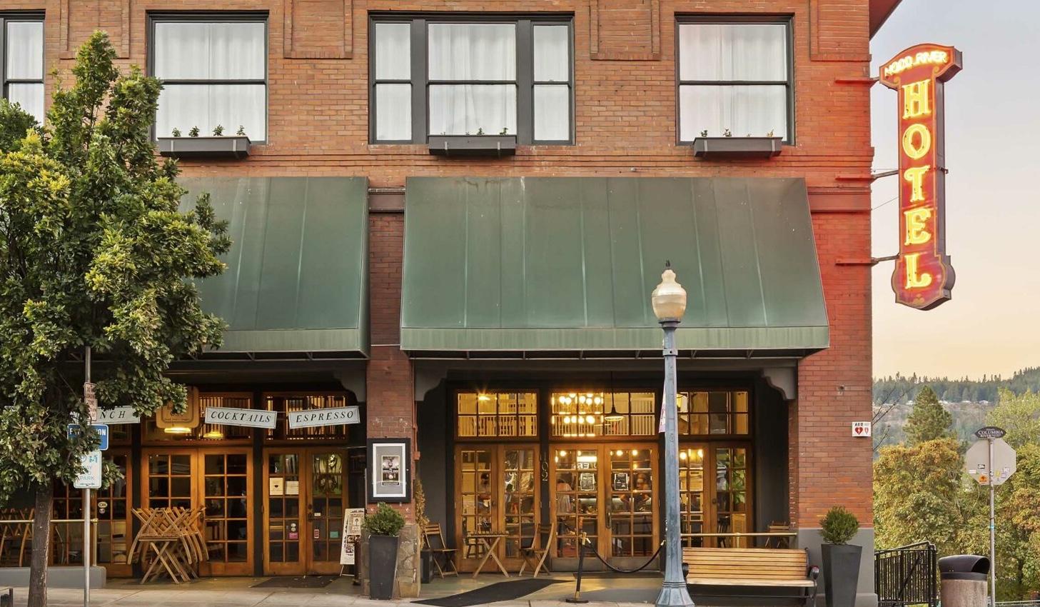 The Wedding Website of Melissa Grens and Taylor Jensen