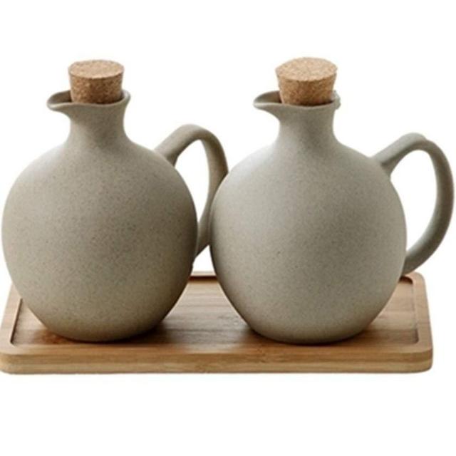 Simple Grey Ceramic Bohemian Style Stoneware Oil and Vinegar Dispenser Set, Porcelain olive oil dispenser, olive oil cruet, oil decanter sets, oil jars with spout for kitchen