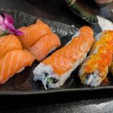 Mojos Sushi