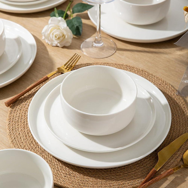LeRatio Ceramic Dinnerware Sets of 4,Poreclain Plates and Bowls Sets,Handmade Reactive Glaze Dishes Set,Chip Resistant and Scratch Resistant | Oven&Dishwasher & Microwave Safe,Service for 4-White