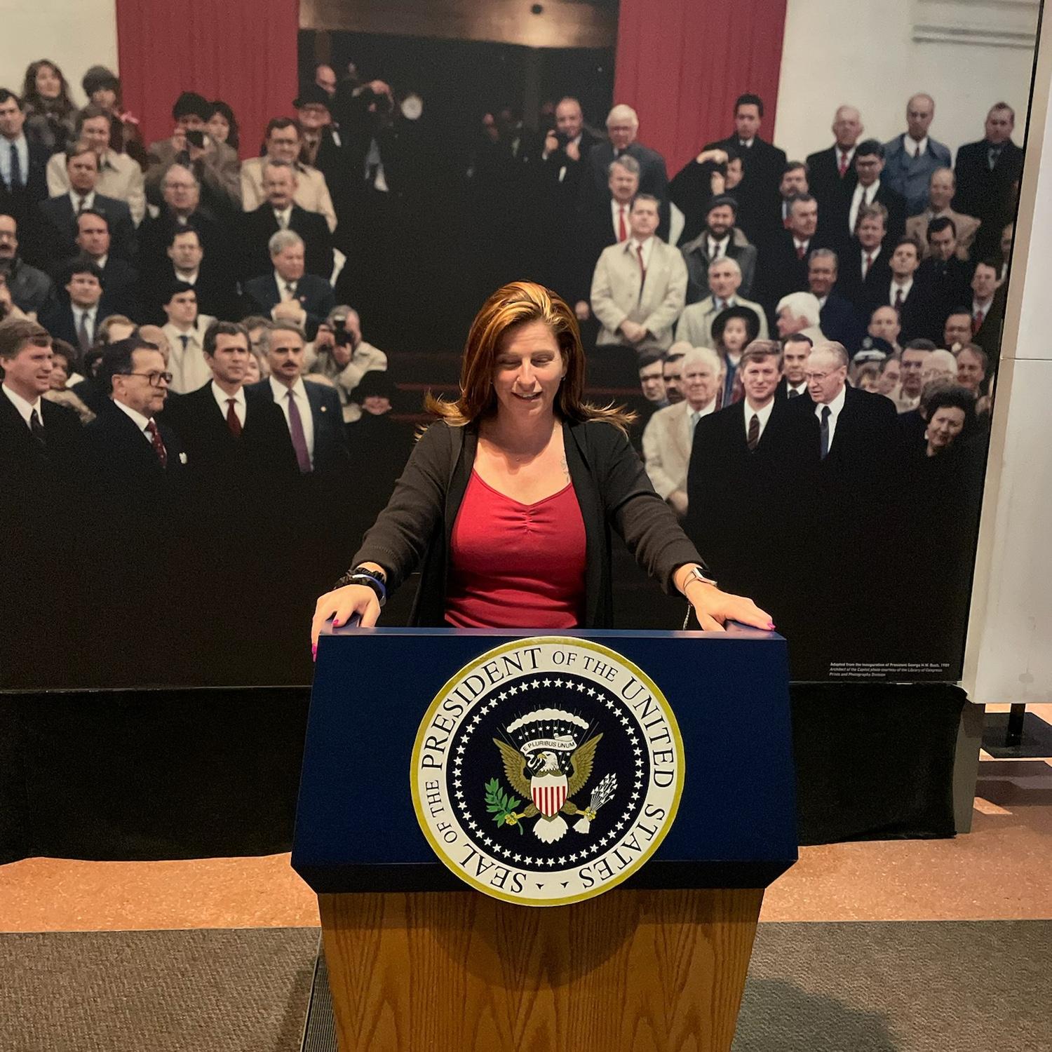 Museum tour… Susie as President.