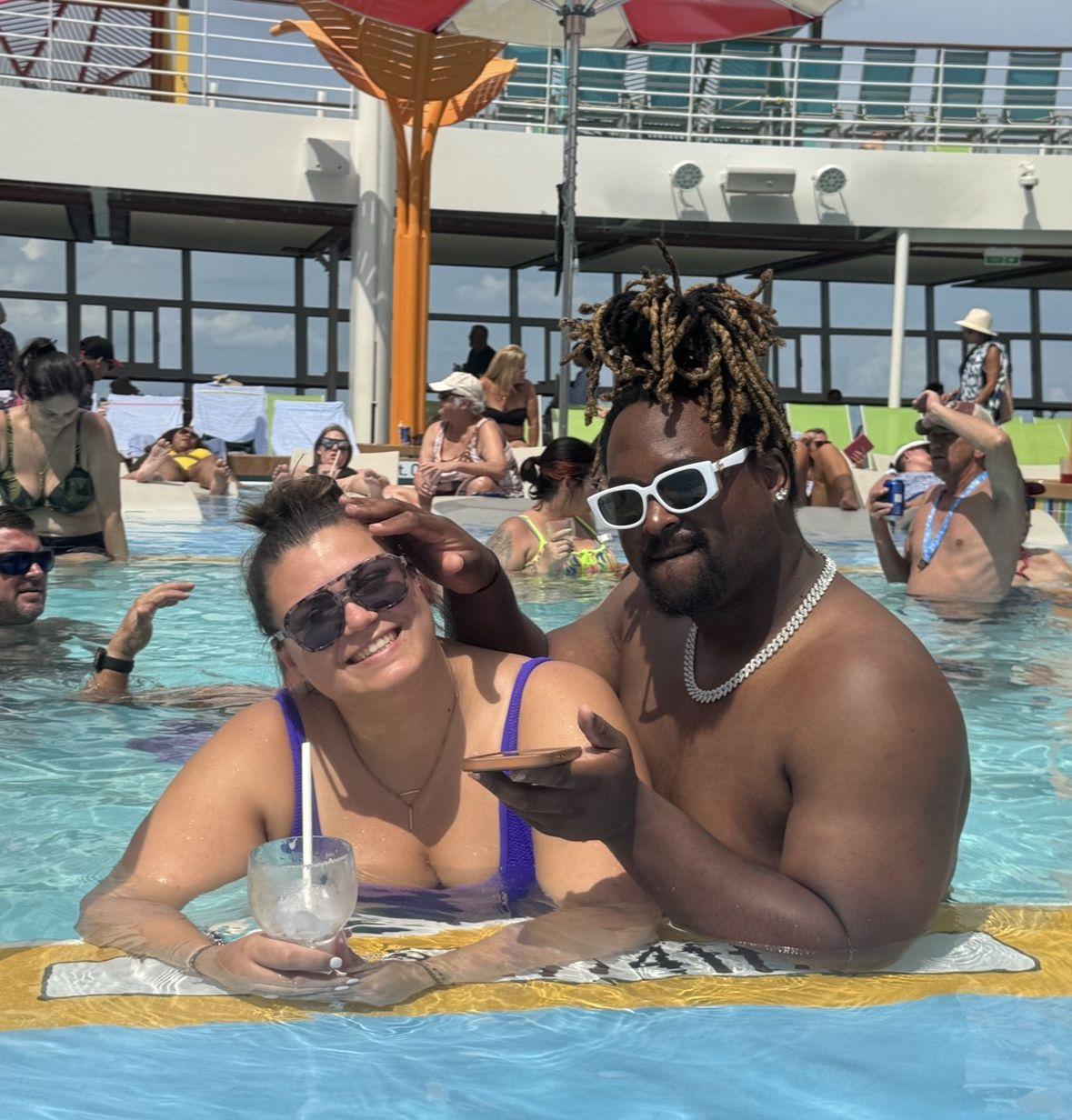 a5a10078-9cc9-4372-9d1d-f5e852d36812