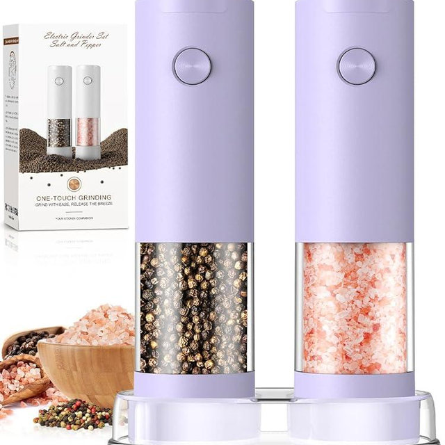 Salt and Pepper Grinder Set Gifts for Women Automatic Battery Pepper Mill Shakers Kitchen Accessories Cooking for Mom, Adjustable Coarseness Salt Pepper Shakers Family Gifts Ideas