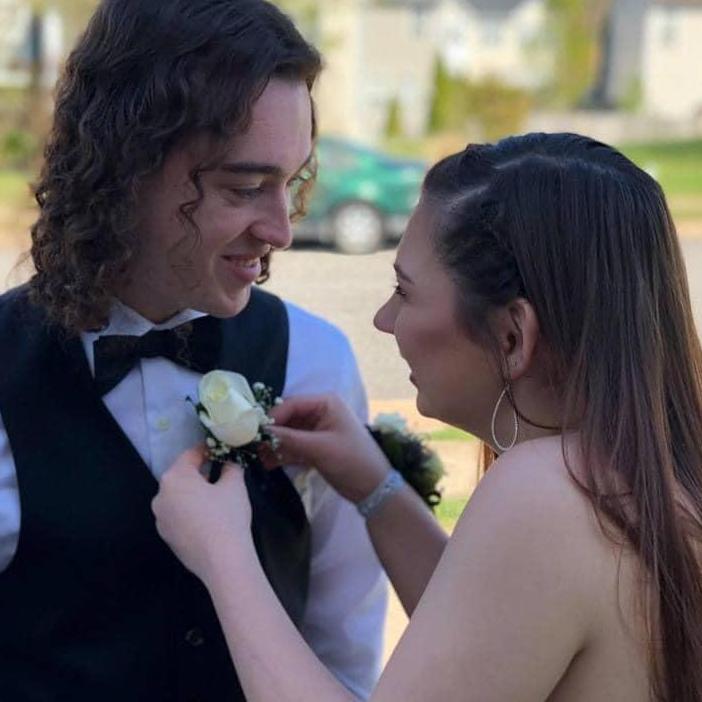 The grooms senior prom with the bride!