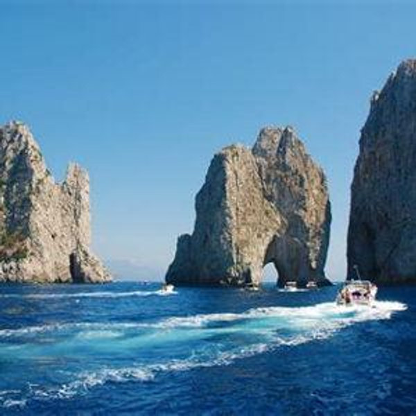 Guided Boat Ride to Capri
