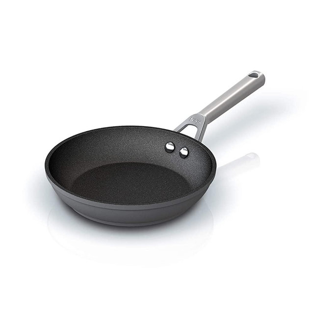 Ninja C30020Z Foodi NeverStick Premium Hard-Anodized 8-Inch Fry Pan, slate grey