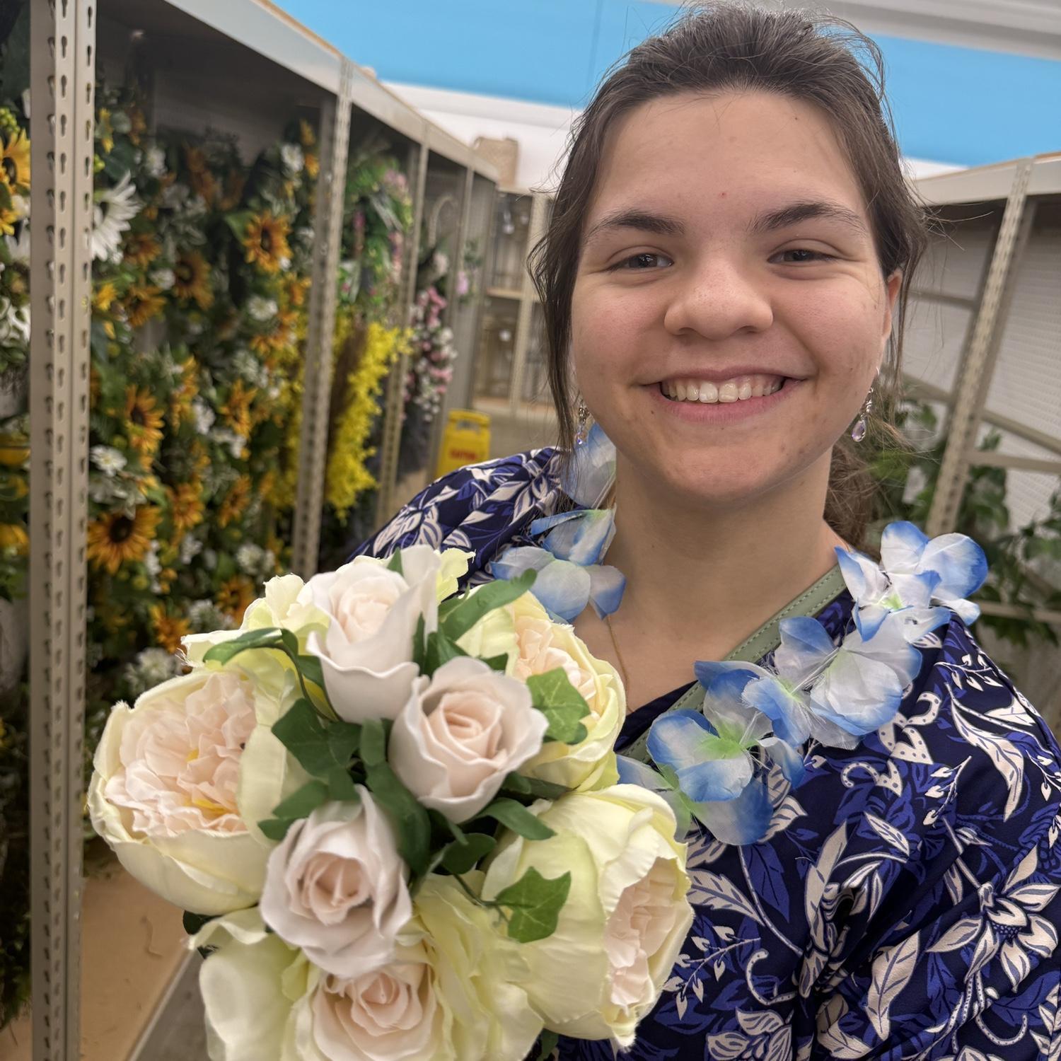Flower shopping after the Hawaiian festival