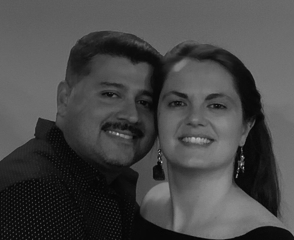 The Wedding Website of Emily Aymond and Nestor Melgar