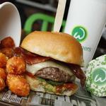 Wahlburgers