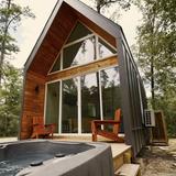Stay in Babia, Luxury Glamping Cabins with Hot Tubs | Romantic Getaways in Texas