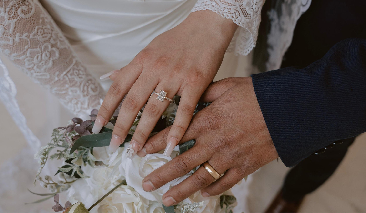 The Wedding Website of Emily Flores and Miguel Flores