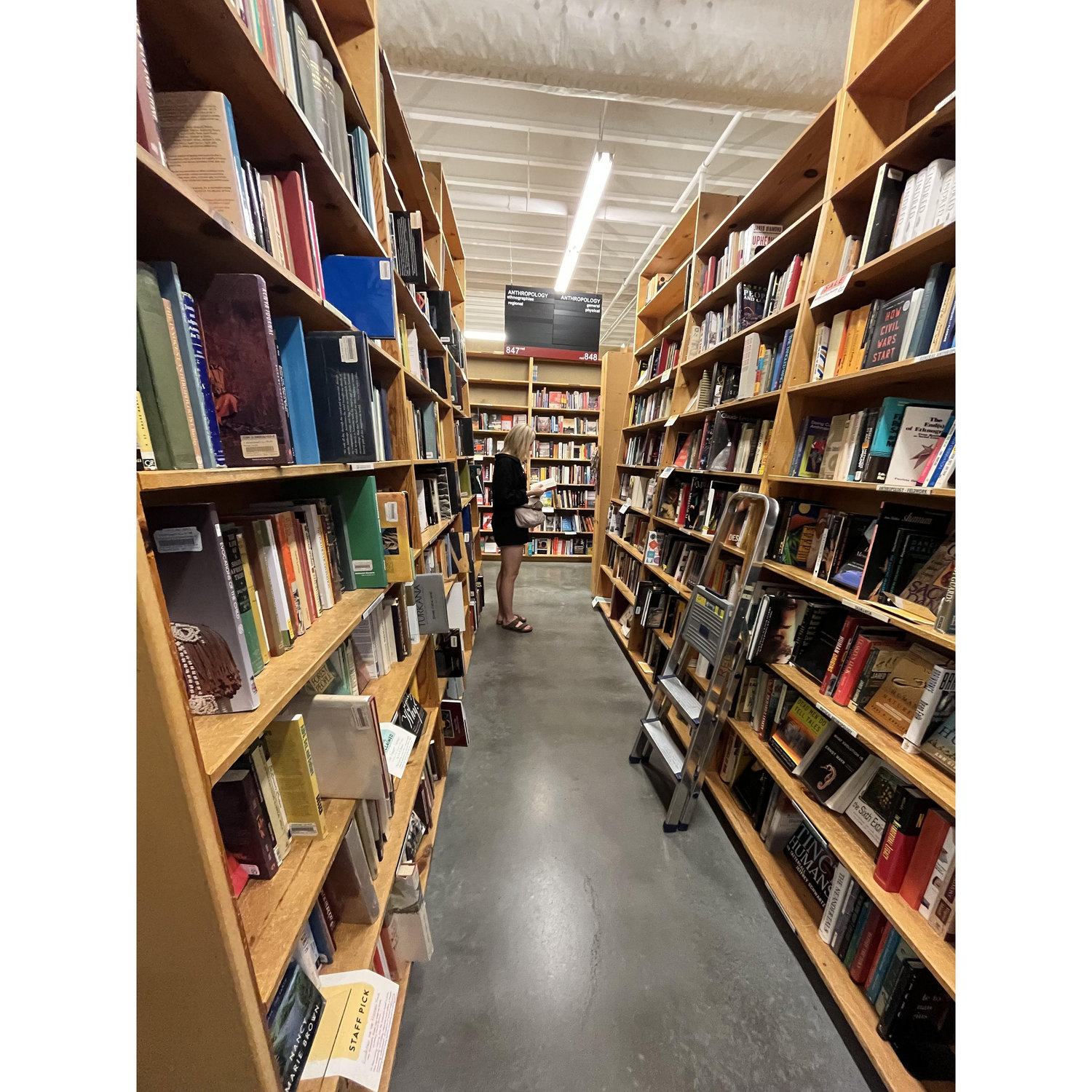 Cait looking for books on Russia