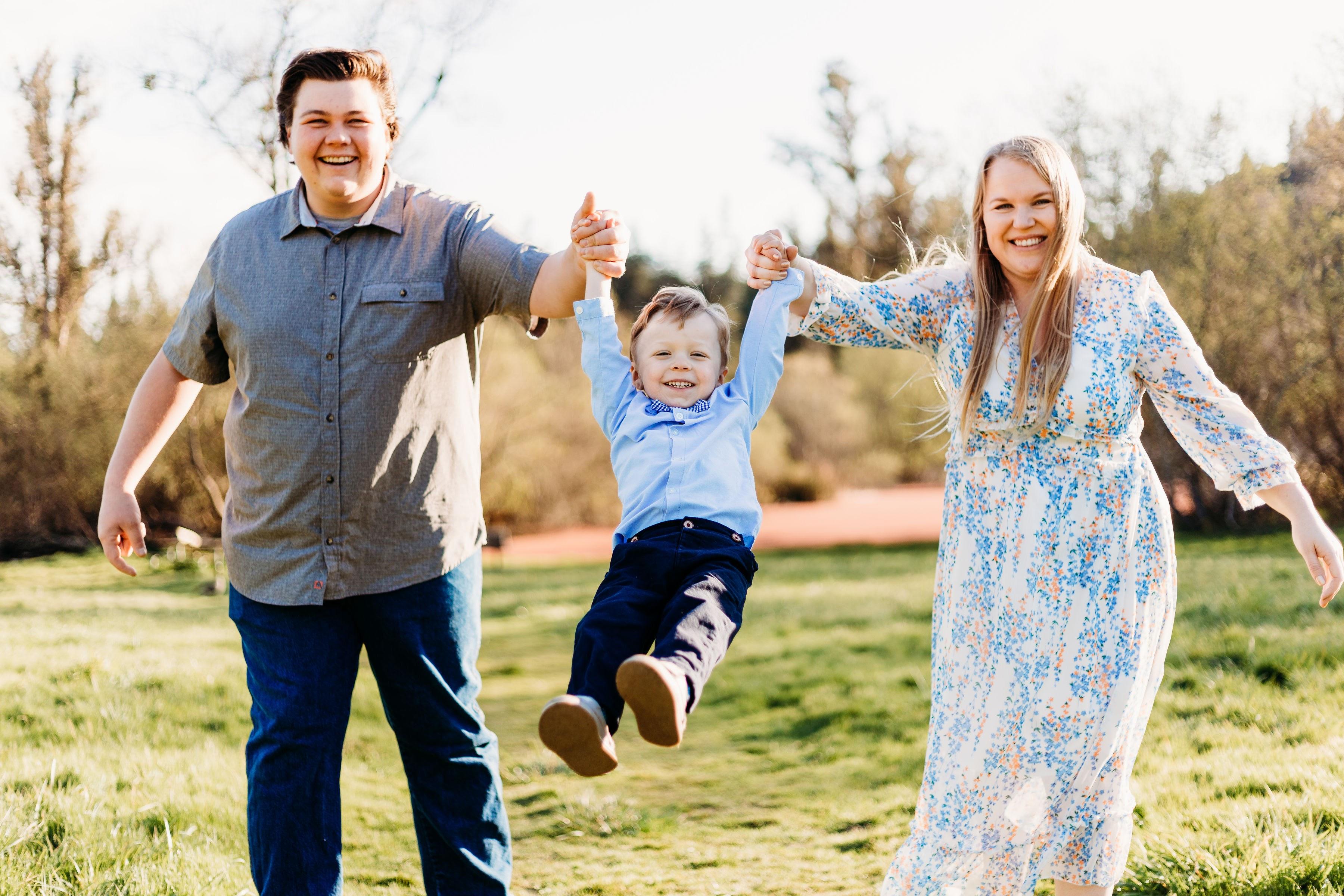 The Wedding Website of Rachel Hodder and Caleb Phalen