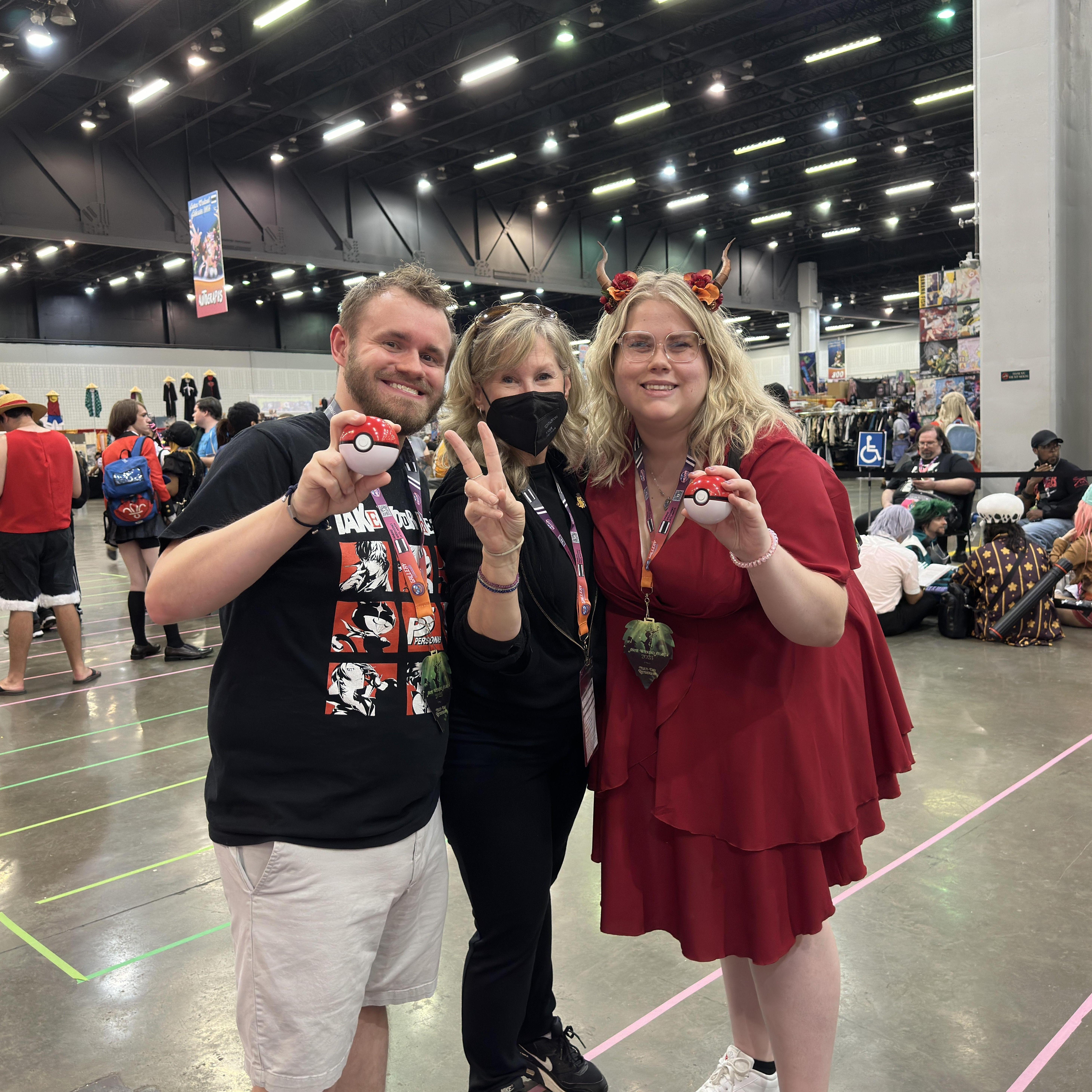 We got to meet the voice actor for Ash Ketchum, Veronica Taylor at AWA 2023!
"Good luck on your Pokémon Journey!" - Veronica Taylor