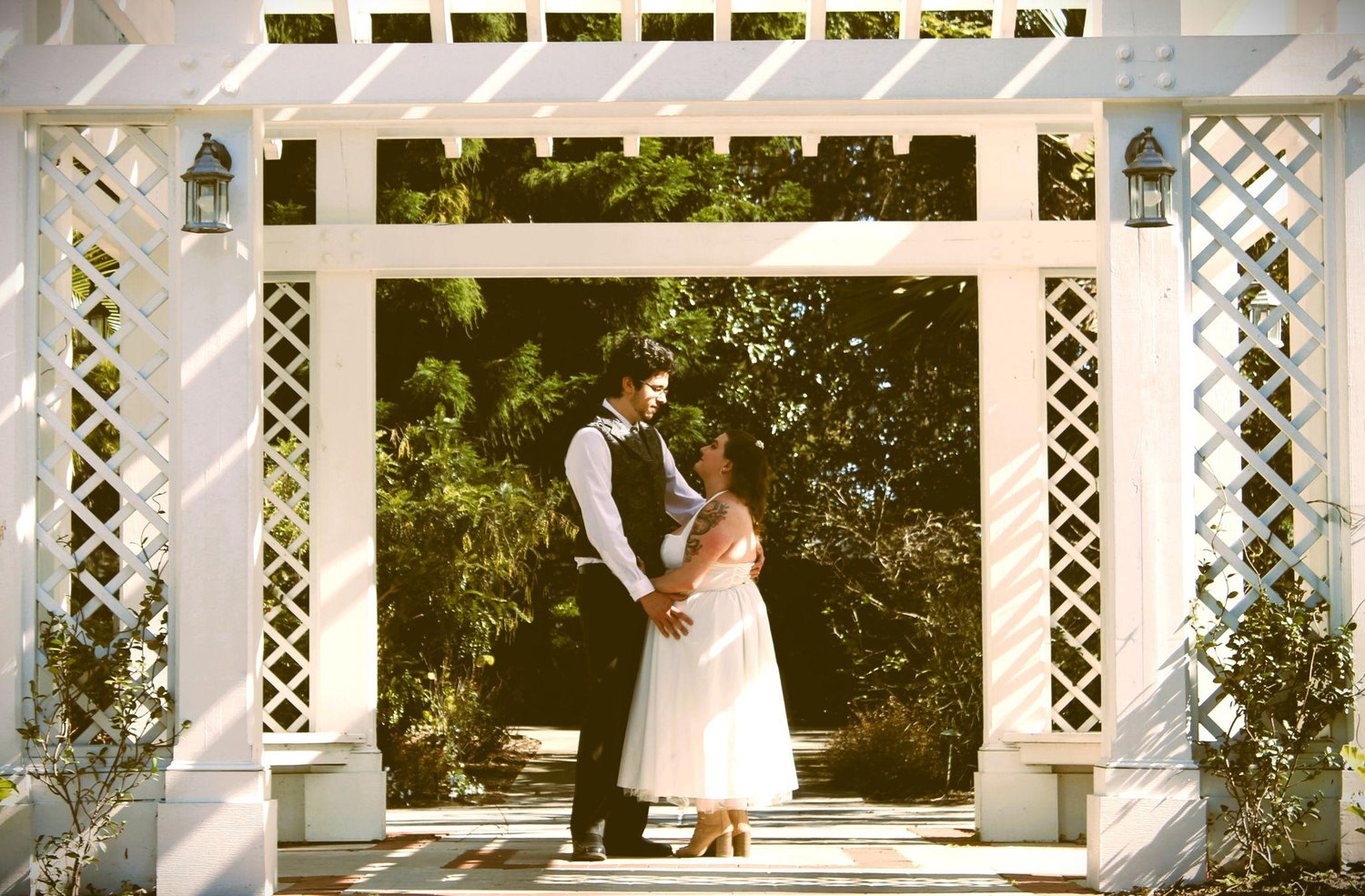 The Wedding Website of Chesliegh Hardcastle and Matthew Skelley
