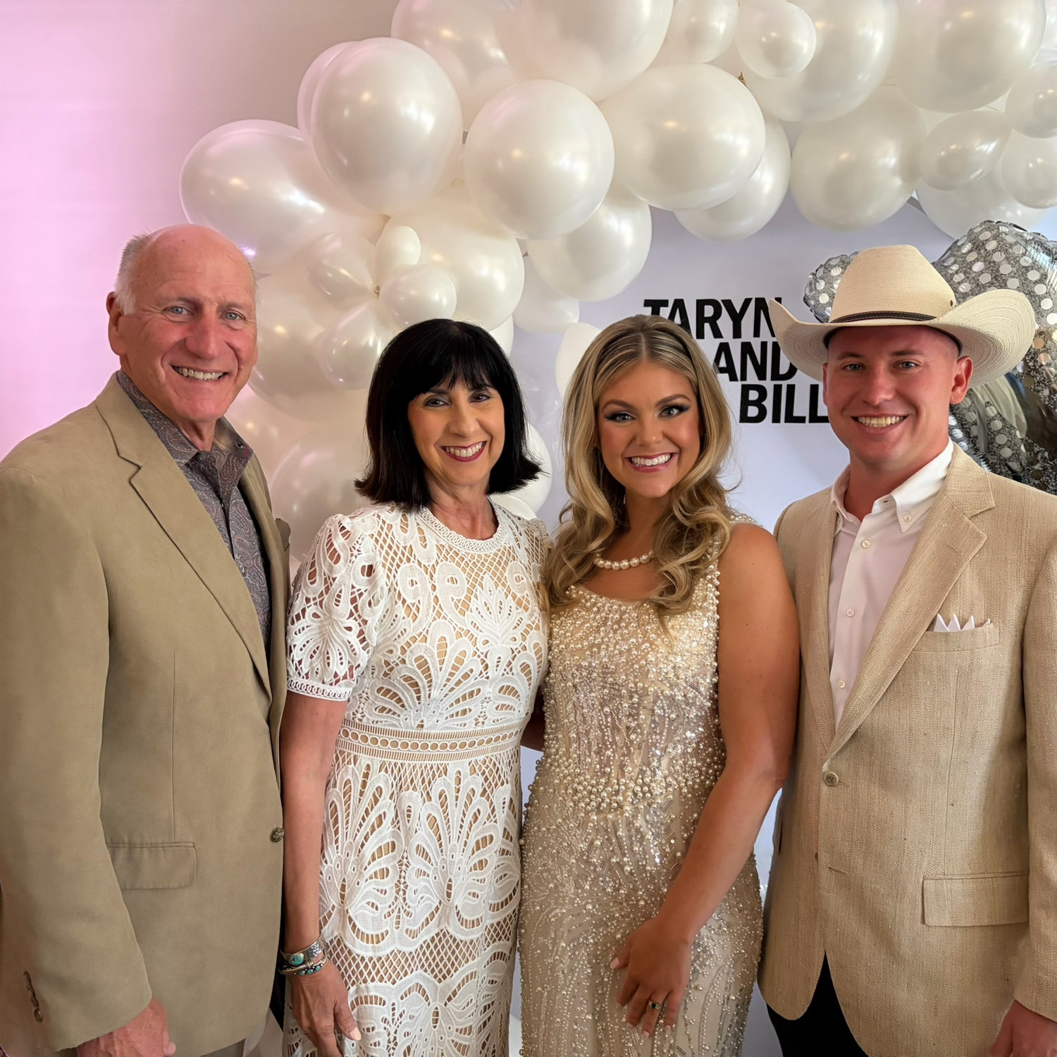 Thank you Charlie and Lisa for hosting an incredible Engagement Celebration! It was absolutely perfect!