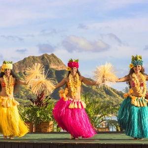 Honeymoon Hawaiian Luau