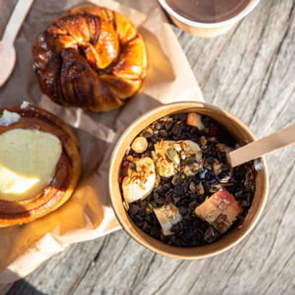 Breakfast for two