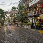 Explore Zona Romantica