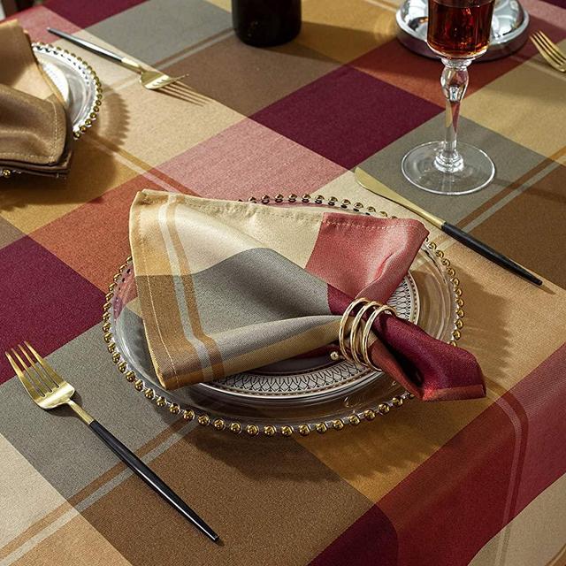 SASTYBALE Checkered Style Cloth Napkins 20 x 20 Inch 4 Pieces Washable Comfortable for Restaurant Family Dinners Weddings Parties and Banquets(Square, 20" x 20", Red)