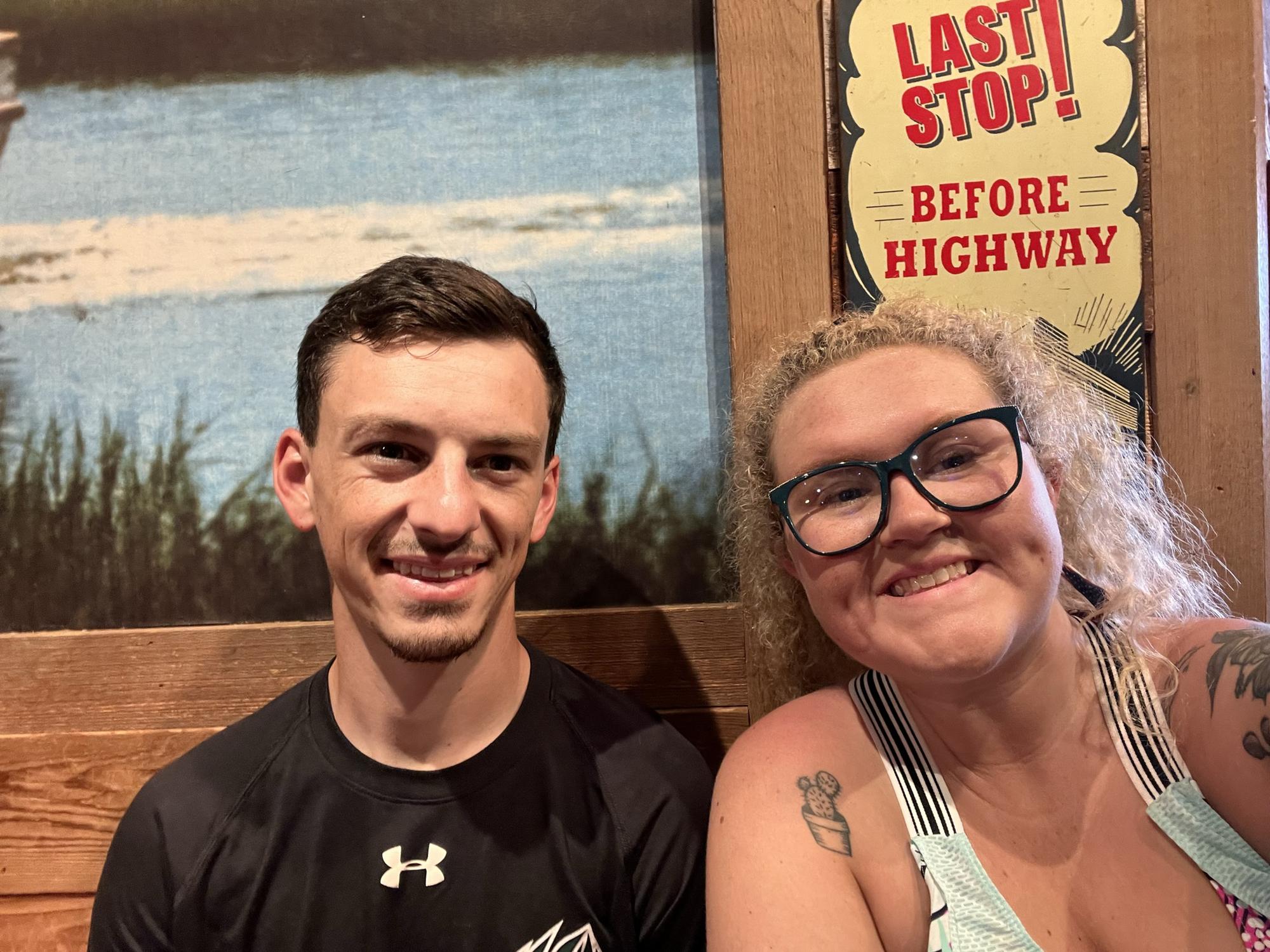 Honeymoon June 2022 - Bubba Gump Shrimp - Universal Studios Orlando Florida