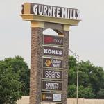 Gurnee Mills Outlet Mall
(29 miles from venue)