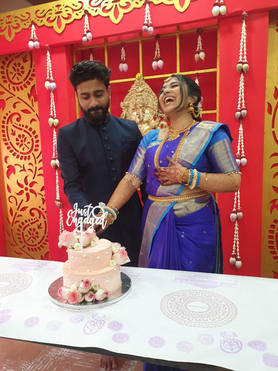 The Wedding Website of Sriram Vamanan Tirunellai and Shruti Thiyagarajan