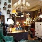 Dickinson's Antiques