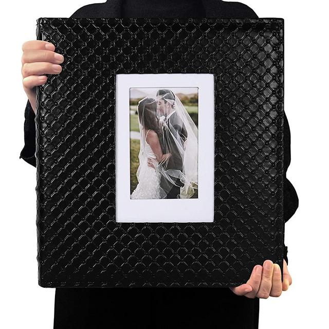 RECUTMS Photo Album 4x6 600 Photos Black Inner Page Button Grain Leather Big Capacity Pockets Pictures Album Birthday Christmas Photo Albums Wedding Anniversary (Black)