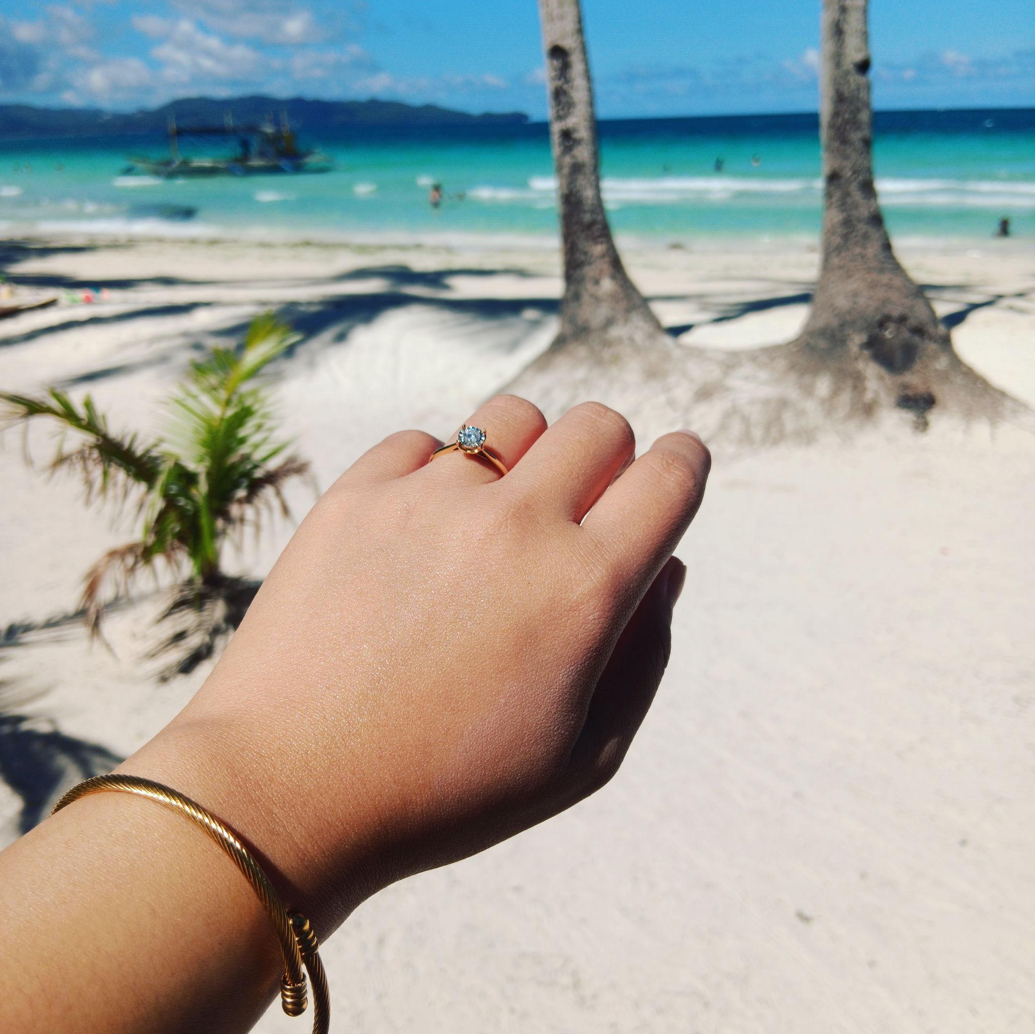 Engagement ring. 06/01/2025. The night of the proposal was so serene that we forgot to take pictures LOL. The first thing we did was call our families to bring the news.