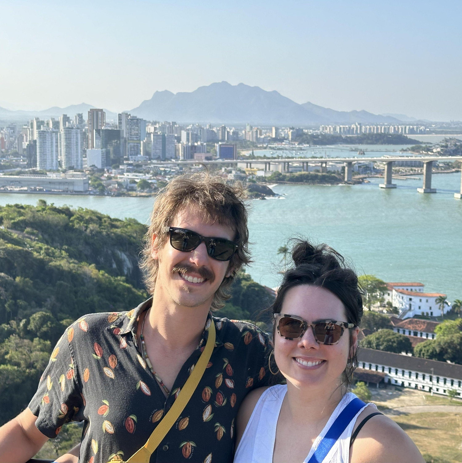 Melina falls in love with Vila Velha