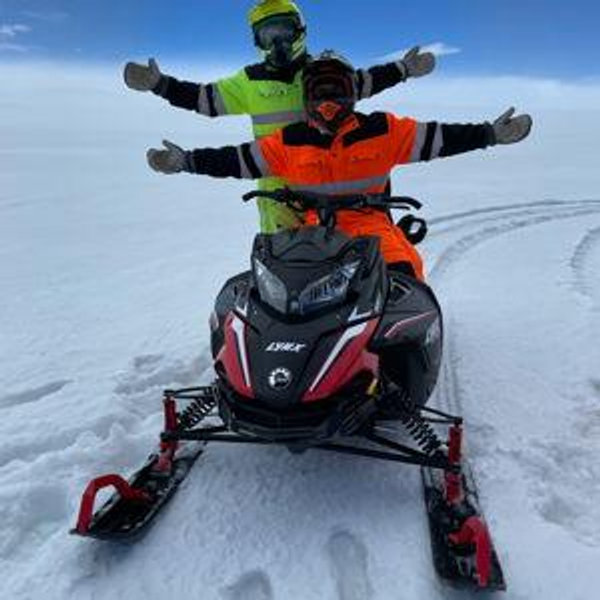 Honeymoon Adventuring