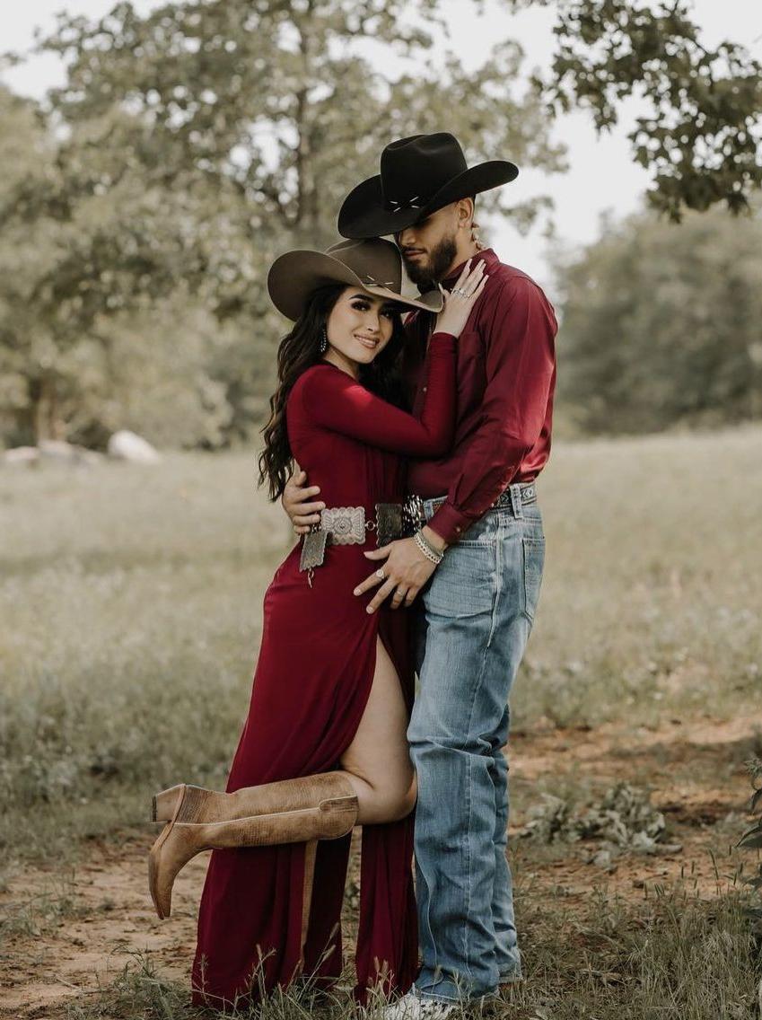 The Wedding Website of Ivette Nunez and Oscar Hernandez