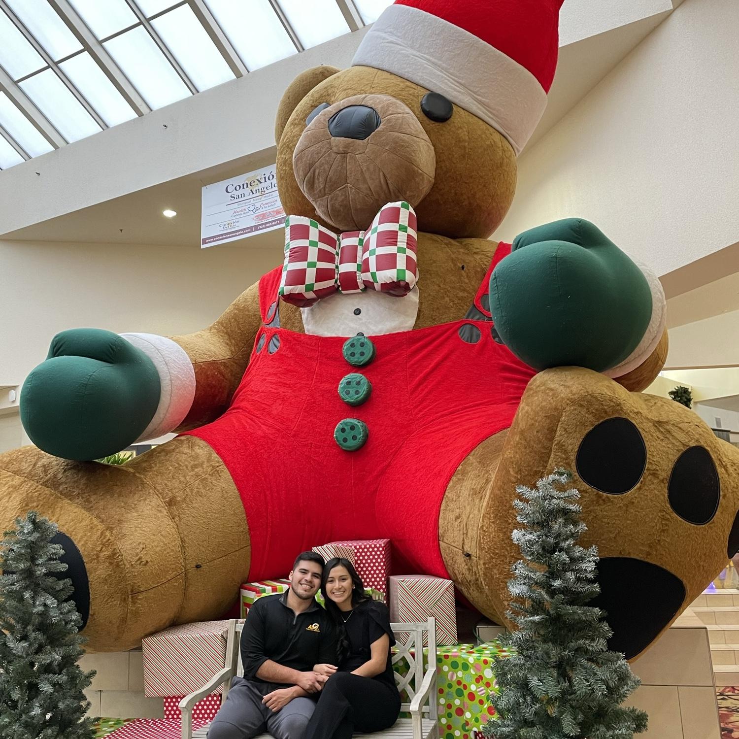 Liz knew he really liked her when he asked her to run errands with him. This is at the San Angelo Mall!