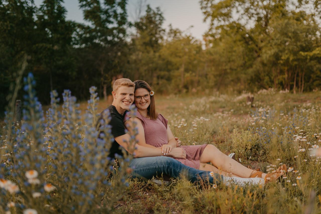 The Wedding Website of Mya Decker and Alex Roberts